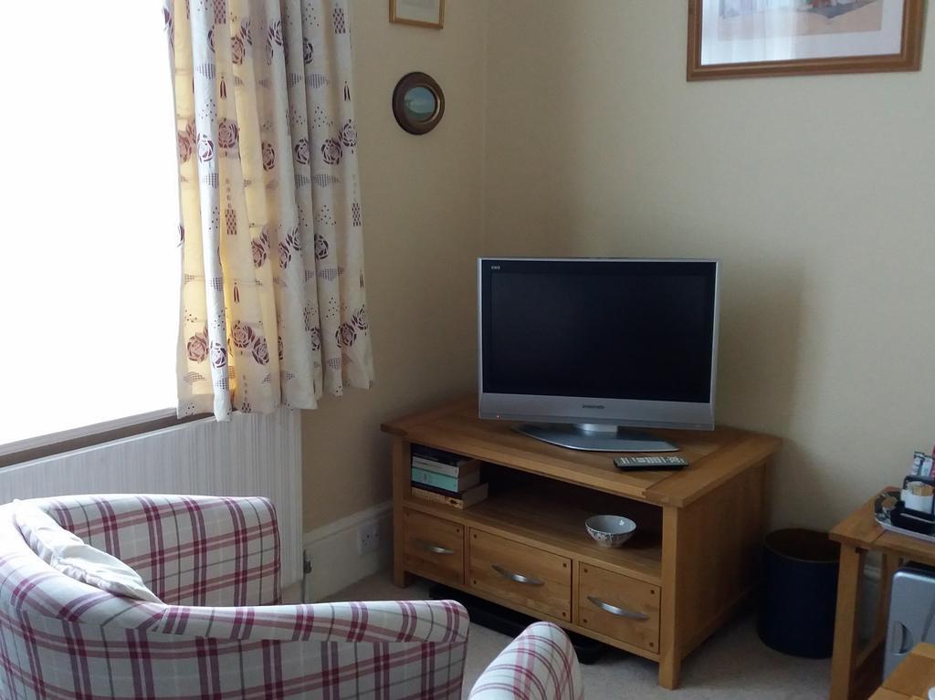 Deluxe Double Room with Shower